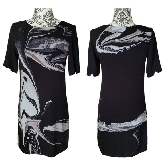 Desigual short sleeve abstract pattern shift dress size 36/4​ - Picture 1 of 15
